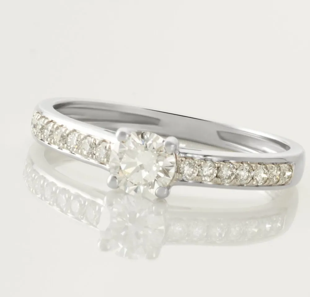 Bague Solitaire Accompagné Aramis Or Blanc Diamant Synthétique|Marc Orian Online
