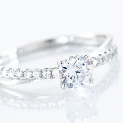 Bague Solitaire Kanel Or Blanc Oxyde De Zirconium