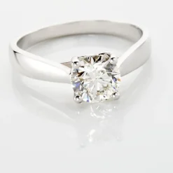 Bague Solitaire Vicoeuria Or Blanc Diamant Synthétique|Marc Orian New