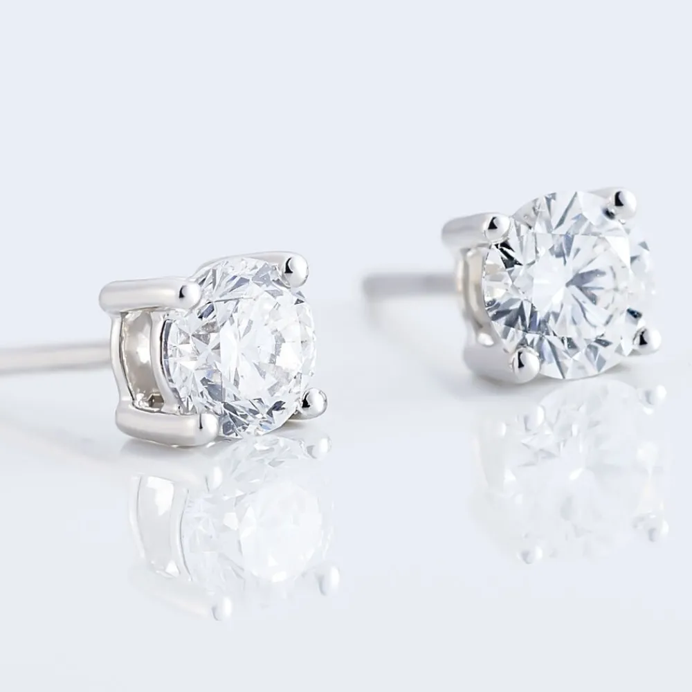 Boucles D'oreilles Puces 4 Griffes Or Blanc Diamant Synthetique|Marc Orian Sale