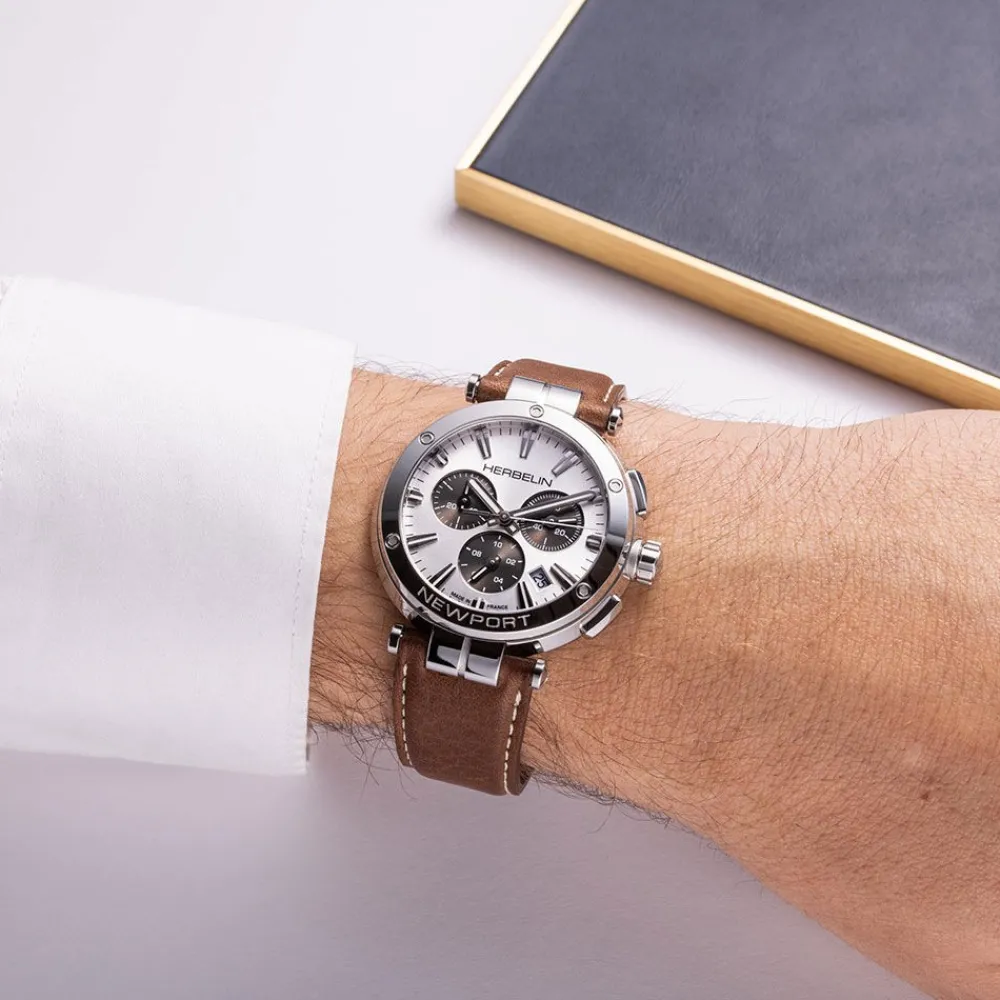 Montre Newport Chrono Argenté|HERBELIN Online