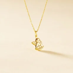 Pendentif Ange Endormi Or Jaune