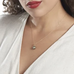Pendentif Cerclee Or Jaune Perle De Culture De Tahiti